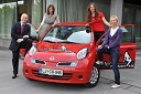 Jože Ričnik, direktor znamke Nissan pri Renault Nissan Slovenija d.o.o., Lidija Ruden Kostrevc, vodja komunikacij znamke Nissan pri Renault Nissan Slovenija d.o.o., Lea Perovšek, Miss športa 2010 in Lea Peterka