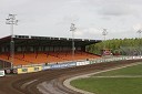 335 metrov dolg stadion kluba Smederna v Švedski Eskilstuni 
