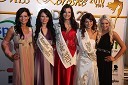 Marina Hribernik, kandidatka za Miss Koroške 2010, Sandra Adam, prva spremljevalka Miss Koroške 2010, Sandra Skutnik, Miss Koroške 2010, Tanja Volič, druga spremljevalka Miss Koroške 2010 in ..., kandidatka za Miss Koroške 2010