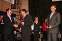 Martin Pečarič, predsednik Društva vinogradnikov Metlika, Jože Prus, dobitnik priznanja šampion Vinske vigredi 2010 in Borut Pahor, predsednik vlade Republike Slovenije