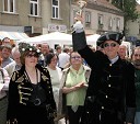 Tea Gorjup, podjetnica in Janez Ujčič, lastnik televizije RTS Maribor, kraljica in kralj črnih figur