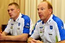 Jari Matti Latvala, voznik ekipe BP Ford Abu Dhabi World Rally Team in Mark Wilford, vodja komunikacij za rally pri Fordu