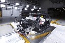 Pri BMWju že testirajo trdnost karoserije in opravljajo druge varnostne teste