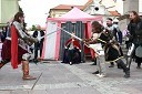 Člani srednjeveške mečevalske skupine Merlet
