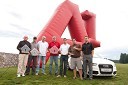 Stanislav Zavec, Goran Zavec, Goran Tomič, Savo Dinjaški, Dejan Mihevc, Benjamin Stevič in Franci Bolta, direktor avtomobilske znamke Audi pri Porsche Slovenija