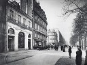 Renault na Champs-Elysees leta 1910