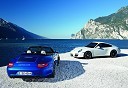 Porsche 911 Carrera GTS cabriolet in coupe
