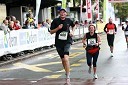 Rok Možič, maratonec (600) in Štefka Kupljen, maratonka (306) ter Gašper Kavčič, maratonec (178)
