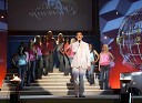 Kandidatke za Miss Slovenije 2006 in Stojan Auer, voditelj prireditve