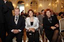 Dr. Davorin Kračun, predsednik Rotary kluba Maribor z ženo Andrejo Kračun, predsednica dobrodelnega združenja Koraki za korakce in ...	 
