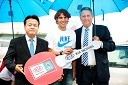 M.K. Kim, direktor Kia Motors Australia; Rafael Nadal, Št. 1 svetovnega tenisa in Kiin globalni športni ambasador;  Steve Wood, predsednik avstralske teniške zveze