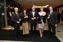 Vilijem Kovač, Tatjana Kovač, mag. Črtomir Remec, predsednik Rotary kluba Ljubljana in hčerka Eva ter Igor Kovač, prejemnik štipendije
