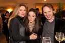 Vanja Vardjan, odgovorni urednik razvedrilnega programa TV Slovenija, soproga Katarina in hči Kaja