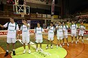 Slovenski košarkarji pred pričetkom tekme
