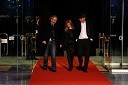 Peter Bratuša, režiser, Luka Novak in Valentina Smej Novak voditelja oddaje Ljubezen gre skozi želodec