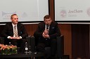 	Matej Potokar, generalni direktor Microsoft Slovenija d.o.o. in Tomaž Lovše, predsednik Ameriške gospodarske zbornice (AmCham)