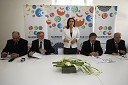 Alojzij Muhič, župan MO Novo mesto, Matjaž Zanoškar, župan Slovenj Gradca, dr. Suzana Žilič Fišer, vršilka dolžnosti generalne direktorice zavoda Maribor 2012 - Evropska prestolnica kulture, dr. Štefan Čelan, župan občine Ptuj ter Bojan Kontič, župan Mestne občine Velenje