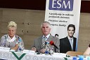 Prof. dr. Mara Ovsenik, predstojnica študijskega programa Socialna gerontologija Evropskega središča Maribor (ESM) in prof. dr. Ludvik Toplak, predsednik Evropskega središča Maribor (ESM)