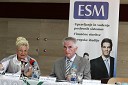 Prof. dr. Mara Ovsenik, predstojnica študijskega programa Socialna gerontologija Evropskega središča Maribor (ESM) in prof. dr. Ludvik Toplak, predsednik Evropskega središča Maribor (ESM)