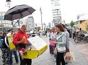 Alexanderplatz - hodeči hot dog