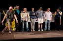 Tom Wriglesworth, stand up komik, Tin Vodopivec, stand up komik, Dave Johns, stand up komik, Lucija Ćirović, stand up komičarka, 	Janez Trontelj, stand up komik, 	Uroš Kuzman, stand up komik in 	Andrej Težak - Tešky