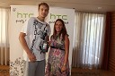 Jaka Blažič, košarkar in Mateja Kozjek, direktorica HTC Slovenija