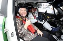 Sabrina Pečelin, vodja odnosov z javnostmi pri Porsche Slovenija d.o.o. in Aleks Humar, voznik rallyja