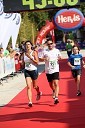 Simona Cerkovnik (685), Danilo Ferjančič (951), generalni direktor Porsche Slovenija d.o.o in Vid Žohar (1067) Brezplačna fotografija na facebooku