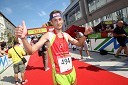 Mario	 Vračič (494), zmagovalec tekaškega maratona na 21km Brezplačna fotografija na facebooku