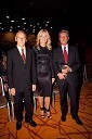 Miro Cerar, olimpionik, Elvira Medved, Krka d.d., predsednica PRSS in Drago Cotar, predsednik uprave Zavarovalnice Maribor

Brezplačna fotografija na facebooku