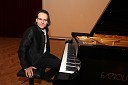 Gergely Bogányi, pianist