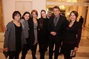 Tina Jagodič, Jerneja Rebernak, Barbara Božičnik in Iza Pukl, organizatorke, Tomaž Kancler, podžupan MOM ter Biborka Molnar-Gabor, kulturna atašejka na Veleposlaništvu Republike Madžarske v Sloveniji