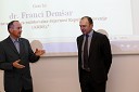 Prof. dr. Franci Čuš, predsednik Upravnega odbora Društva univerzitetnih profesorjev Maribor in dr. Franci Demšar, direktor Javne agencije za raziskovalno dejavnost RS