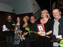 Jaka Andrej Vojevc, režiser, Eva Kraševec, dramaturginja, Vesna Pernarčič, žlahtna komedijantka, Jaša Jamnik, žlahtni režiser, 	Urška Alič Flajnik, direktorica Špas teatra in Matjaž Tribušon, žlahtni komedijant