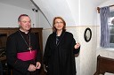 Dr. Marjan Turnšek, mariborski nadškof in Mirjana Koren, direktorica Pokrajinskega muzeja Maribor