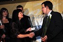 Mag. Helena Cvikl, direktorica Višje strokovne šole za gostinstvo in turizem v Mariboru ter Bojan Černelč, študent VSGT in Ambasador gostoljubja 2011