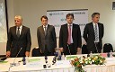 Friedhem Boschert, predsednik uprave Volksbank International,
Nikolay Kuznetsov, vodja mednarodnega poslovanja Sberbank, Valentin Mihov, direktor za strategijo in korporativni razvoj Sberbank, Gašpar Ogris Martič, predsednik uprave Volksbank Slovenija