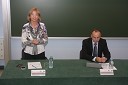 Red. prof. dr. Karin Stana Kleinschek, prorektorica za znanstvenoraziskovalno dejavnost Univerze v Mariboru, Radovan Žerjav, minister za gospodarski razvoj in tehnologijo