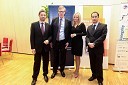 Janko Medja, predsednik uprave NLB d.d., dr. Dejan Krušec, državni sekretar, Ministrstvo za finance Republike Slovenije, mag. Ajša Vodnik, izvršna direktorica Ameriške gospodarske zbornice (AmCham) in ...