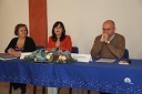 Vanja Borovac, samostojna svetovalka za promocijo Univerze v Mariboru, Dr. Lidija Hauptman, avtorica monografije in Prof. Dr. Dejan Škorjanc, prorektor za študijsko dejavnost Univerze v Mariboru