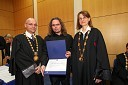 Prof. dr. Dejan Škorjanc, prorektor za študijsko dejavnost Univerze v Mariboru, dr. Diego Fregolente Mendes de Oliveira, Fakulteta za naravoslovje in matematiko Univerze v Mariboru ter prof. dr. Nataša Vaupotič, dekanica Fakultete za naravoslovje in matematiko Univerze v Mariboru

 
