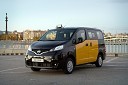 Taxi Nissan NV200