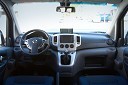 Taxi Nissan NV200