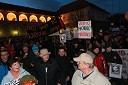 Protesti na Trgu Svobode v Mariboru