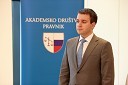 Nikolaj Nikiforov, ruski minister za telekomunikacije in množične medije