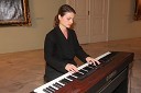 Adriana Magdovski, pianistka