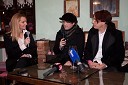 Aida Kurtovič, glasbena urednica Val 202; Saša Lošić, glasbenik; Goran Lisica, direktor založbe Dallas