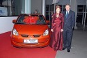 Maja Benčina, Vinska kraljica Slovenije 2007 in Iztok Mirnik, vodja Regionalnega centra Maribor, Autocommerce Auto d.o.o.