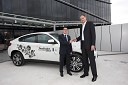 Lothar Schupet, generalni direktor BMW Group Slovenija; Rašo Nesterović, košarkar