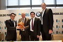 	Lothar Shupert, BMW group Slovenija; Iztok Rems, KZS; Aleš Križnar, Eurobasket; Rašo Nesterović, košarkar
